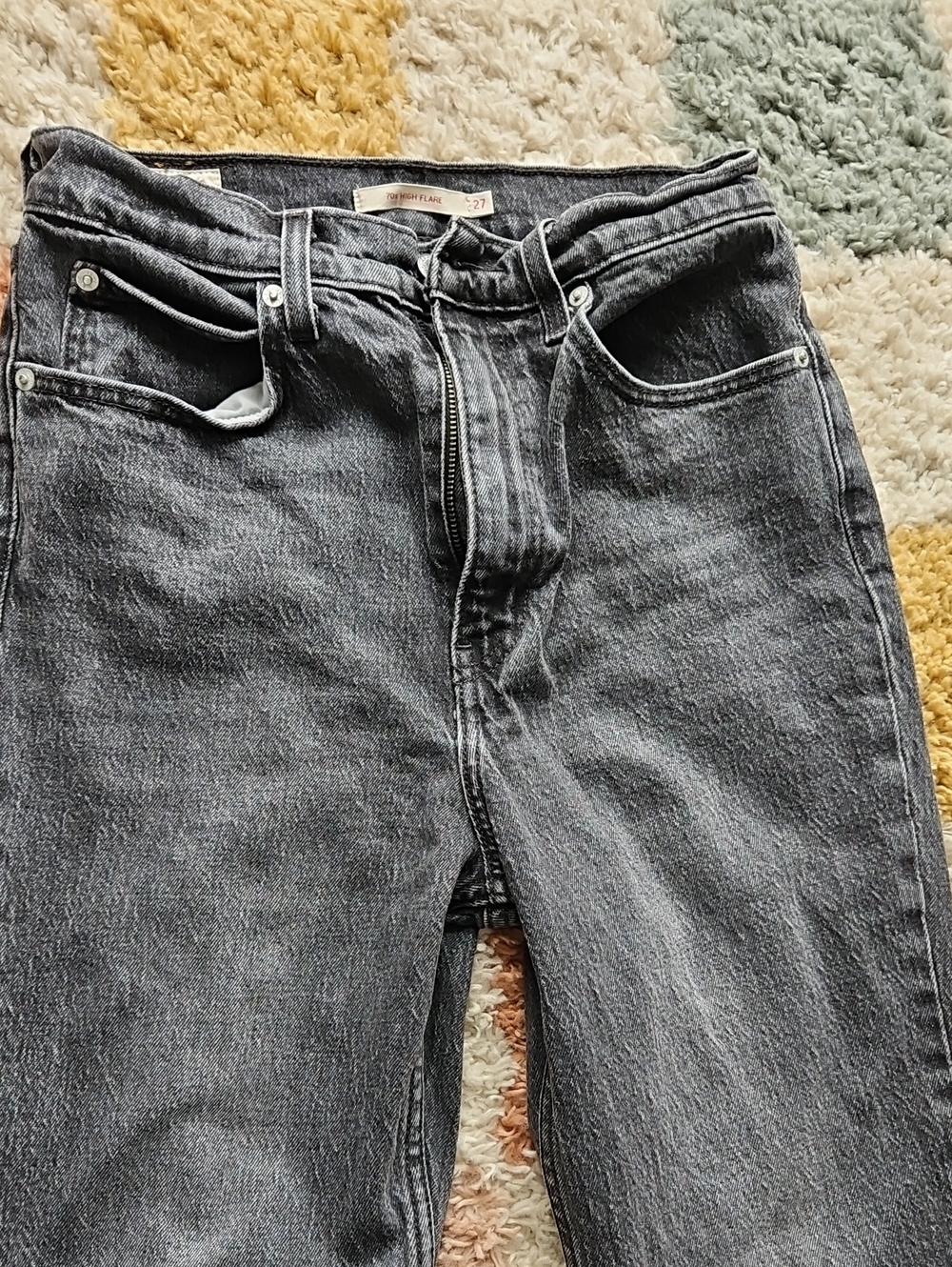Levis Premium 70s High Flare Jeans. Nwot. Excellent Perfect Condition.